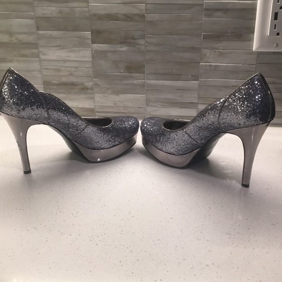 Guess Silver Glitter Heels - Picture 4 of 8